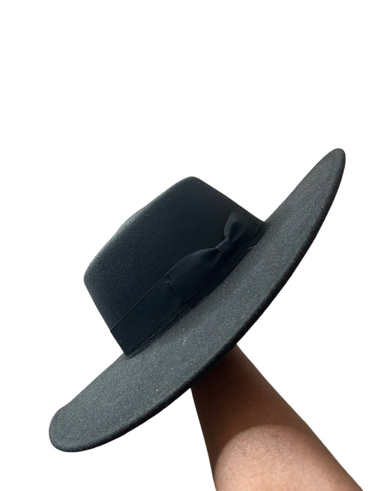 “Matilda” Wide Brim Box Hat